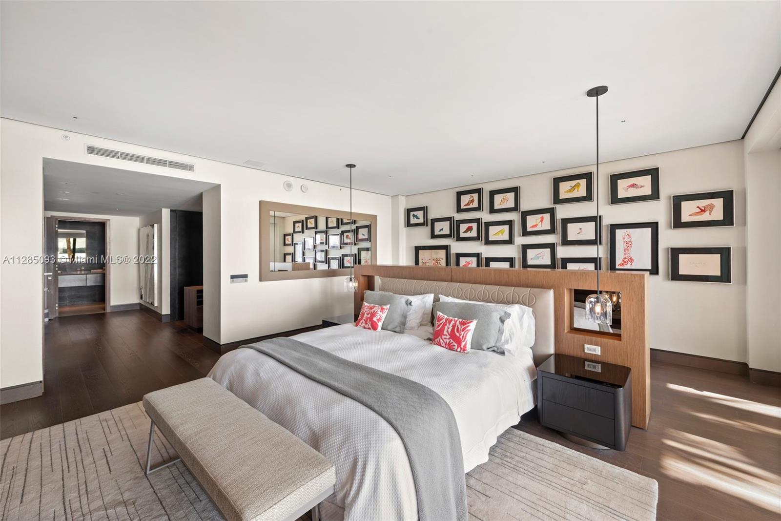 5000 BAYVIEW AT FISHER IS - Residential