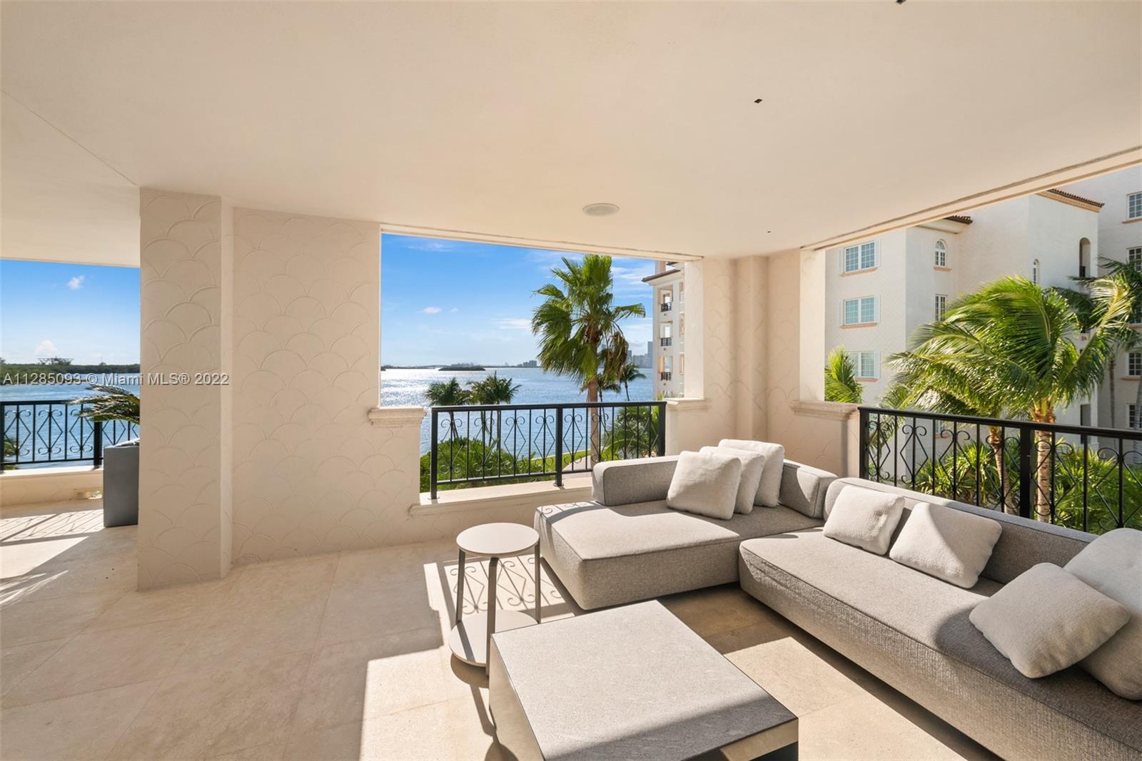 5000 BAYVIEW AT FISHER IS - Residential