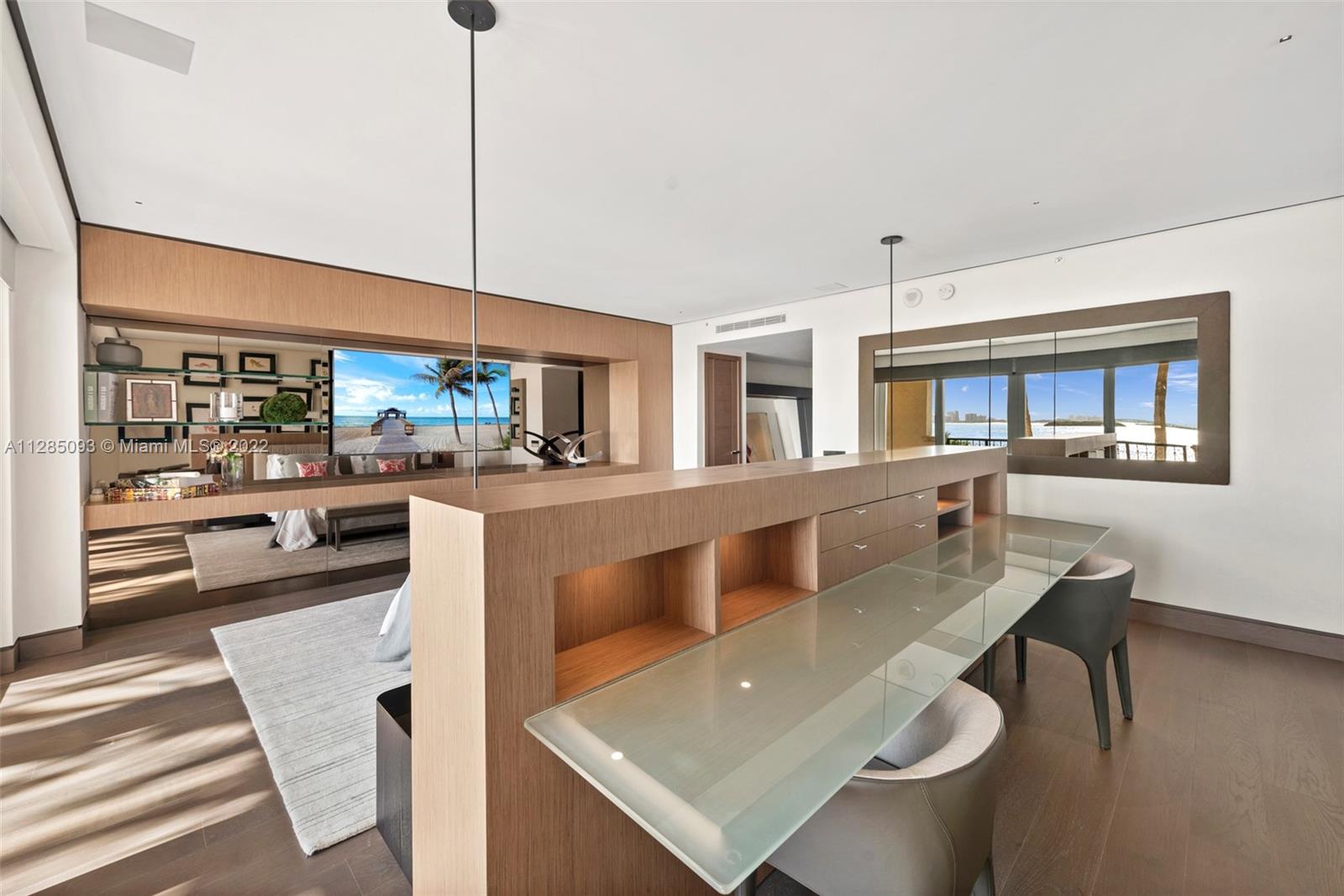 5000 BAYVIEW AT FISHER IS - Residential