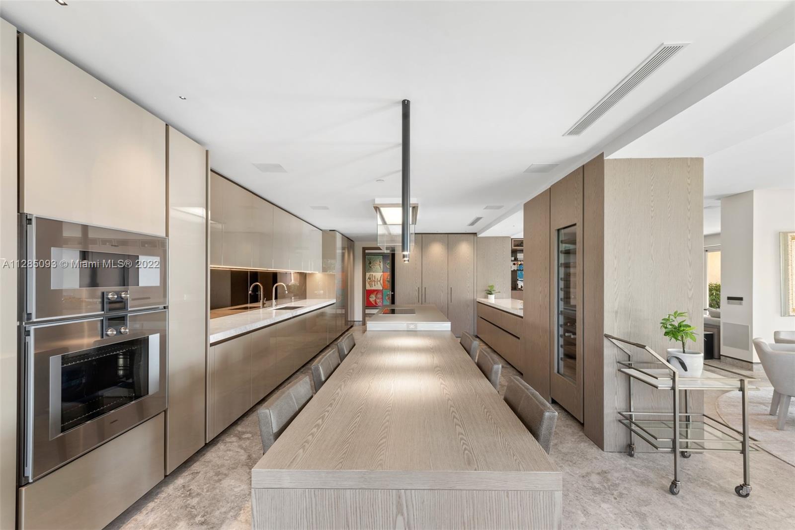 5000 BAYVIEW AT FISHER IS - Residential