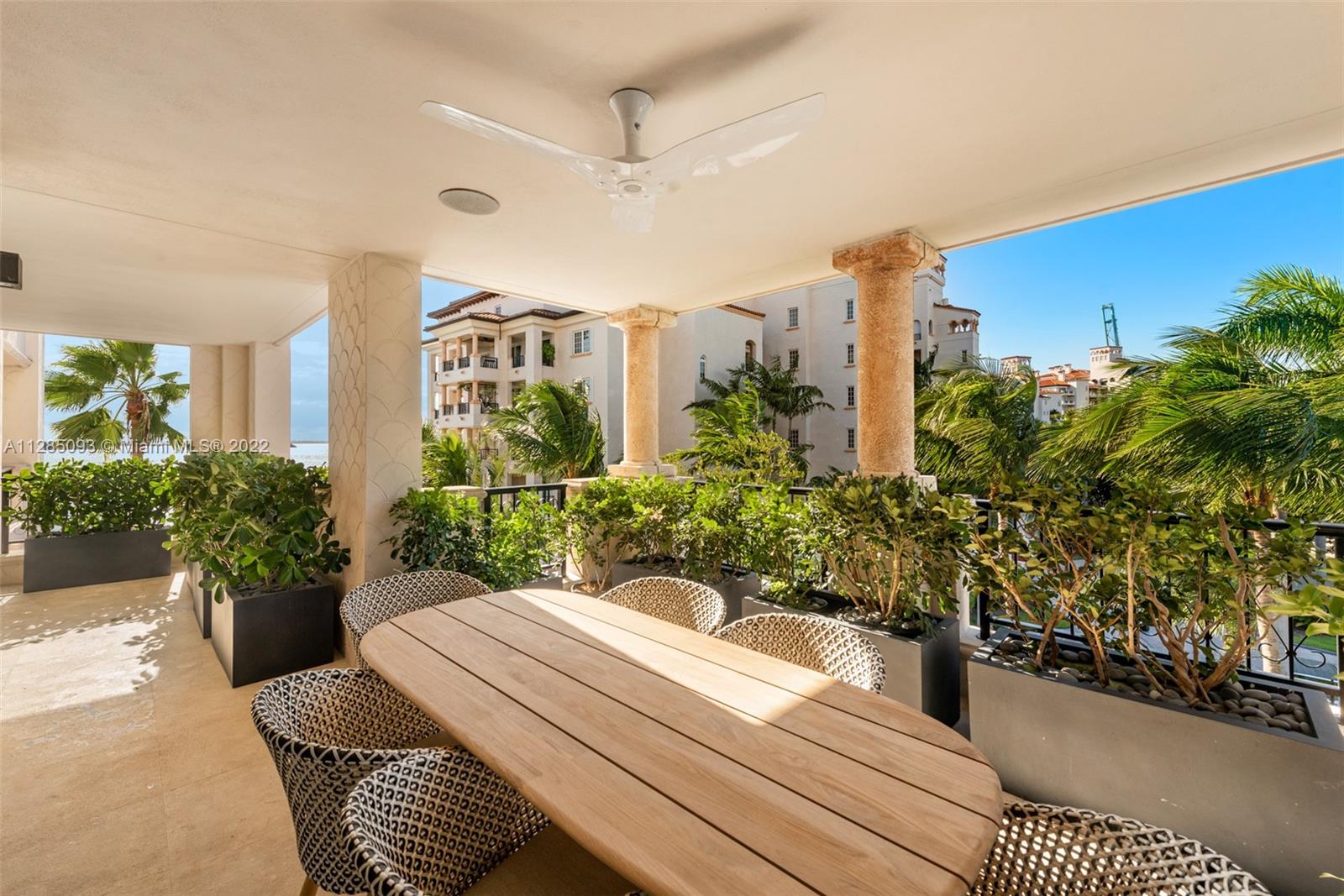 5000 BAYVIEW AT FISHER IS - Residential