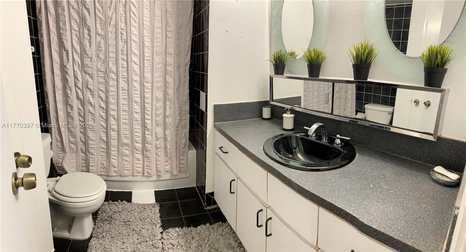 JADE WINDS GROUP ALLAMAND - Residential