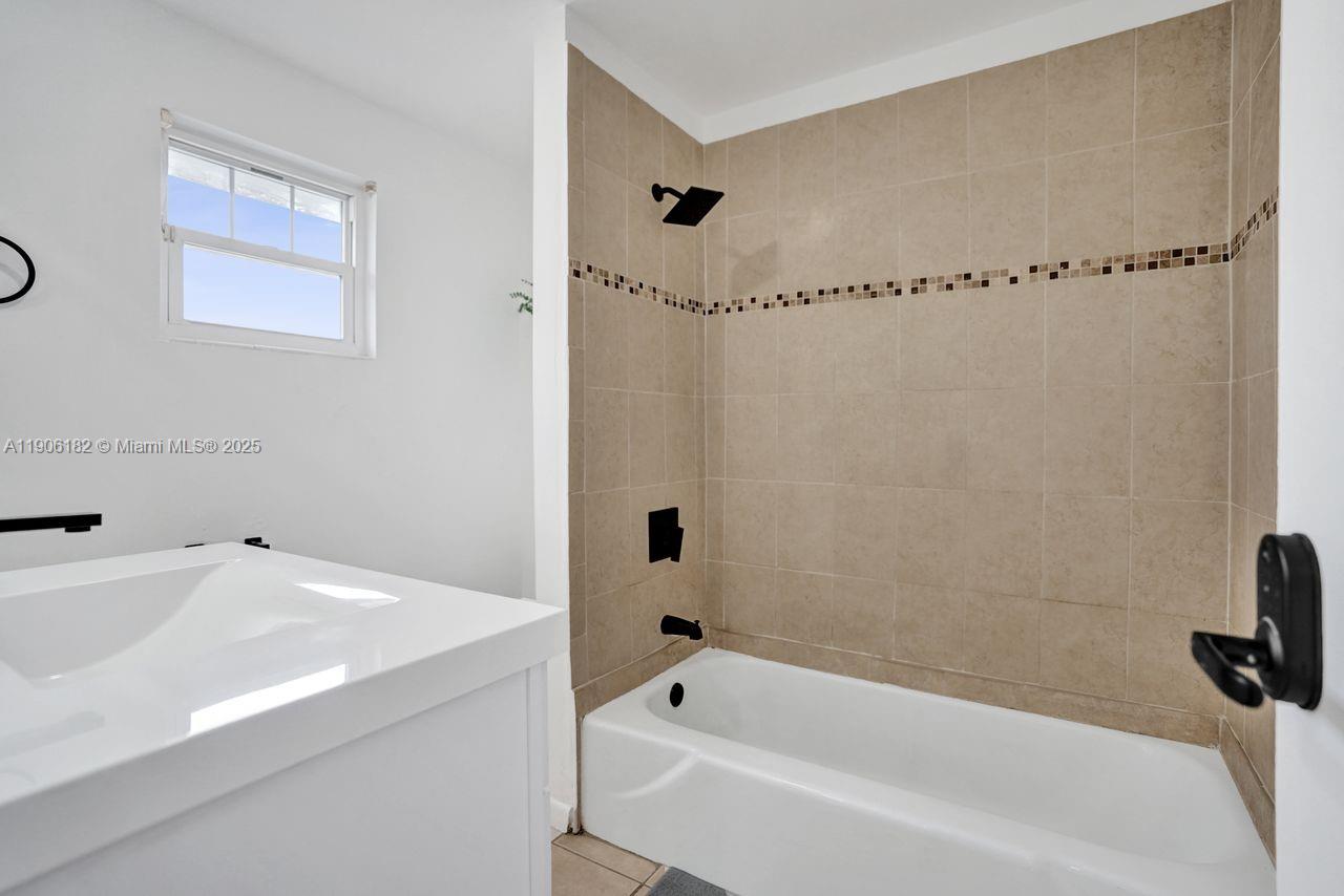 WESTFIELD AT WPB - Residential