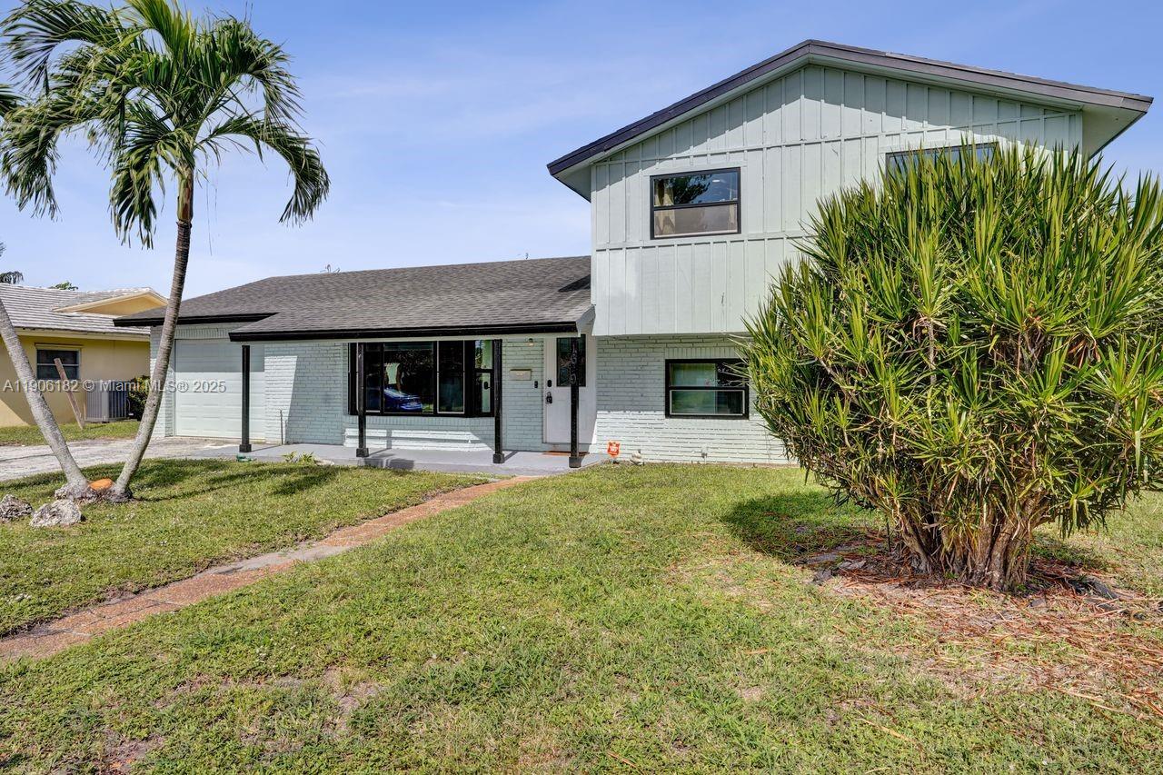 WESTFIELD AT WPB - Residential