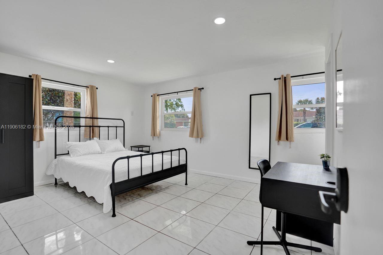 WESTFIELD AT WPB - Residential