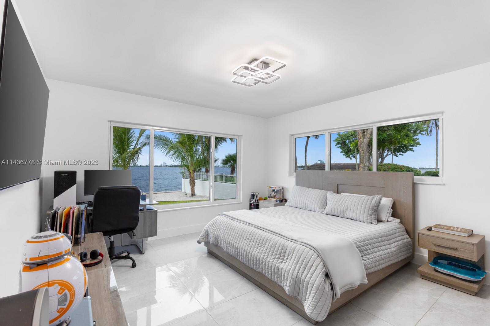 EARLETON SHORES - Residential