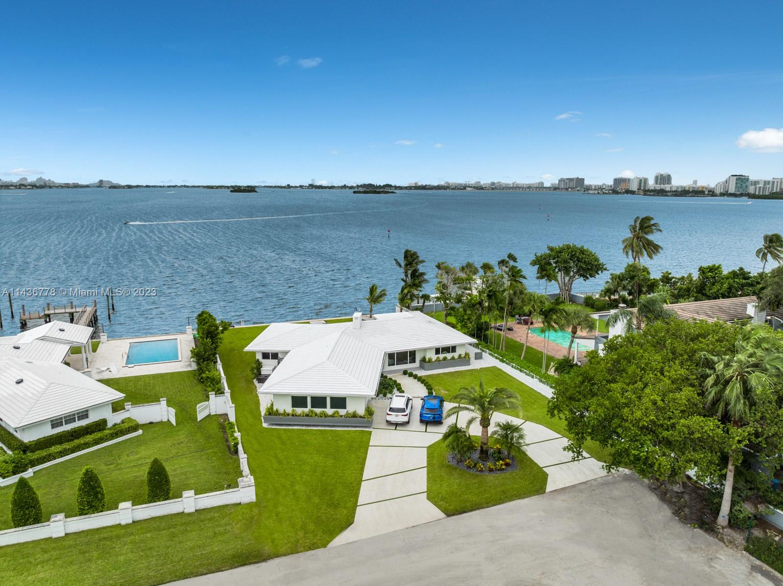 EARLETON SHORES - Residential