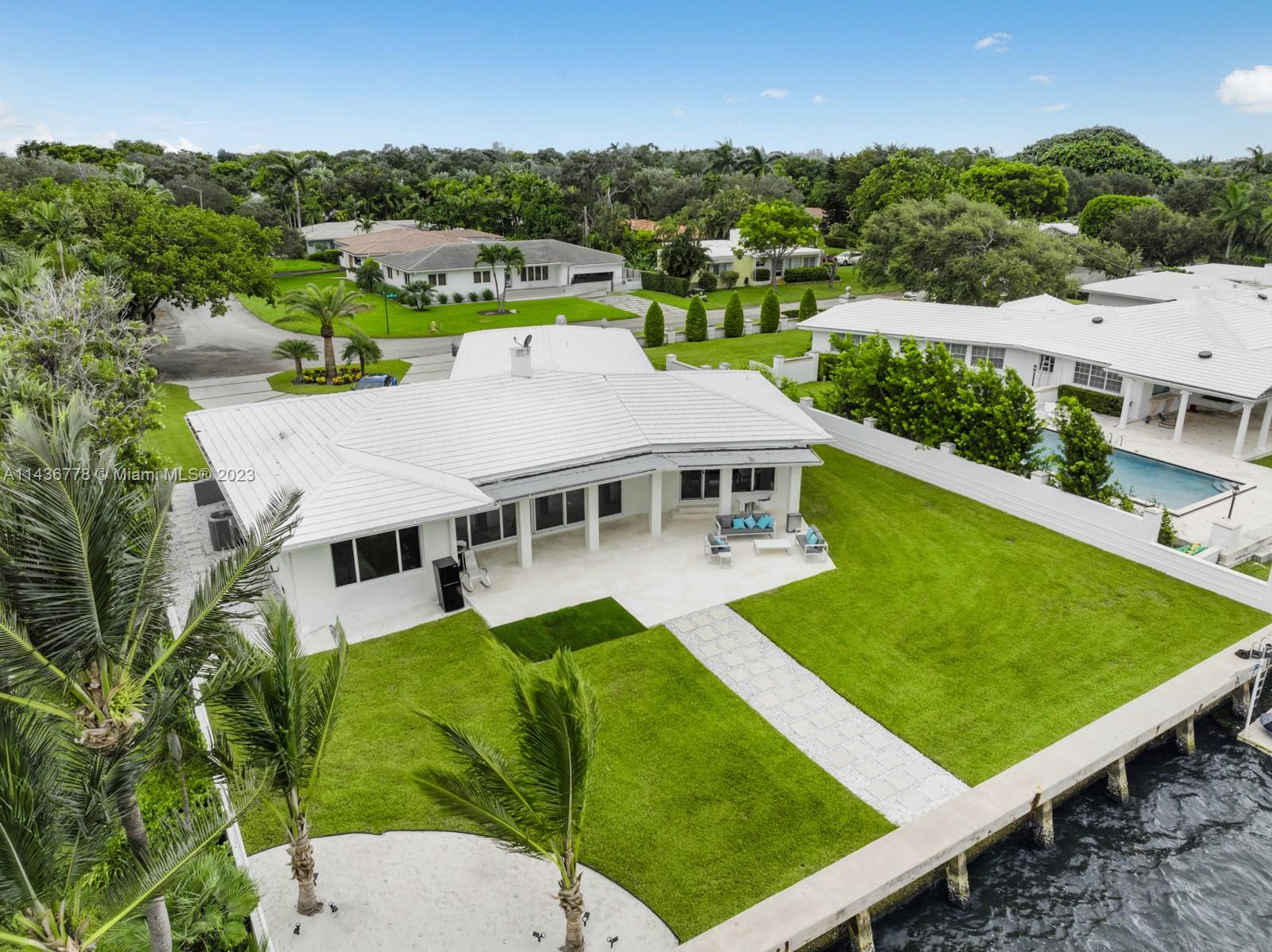 EARLETON SHORES - Residential