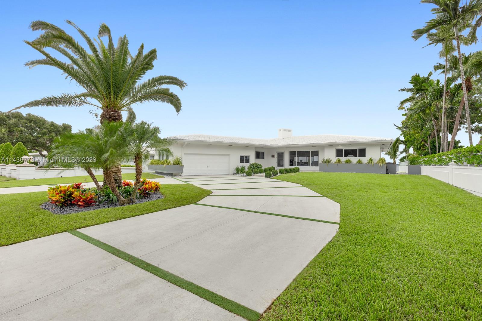 EARLETON SHORES - Residential