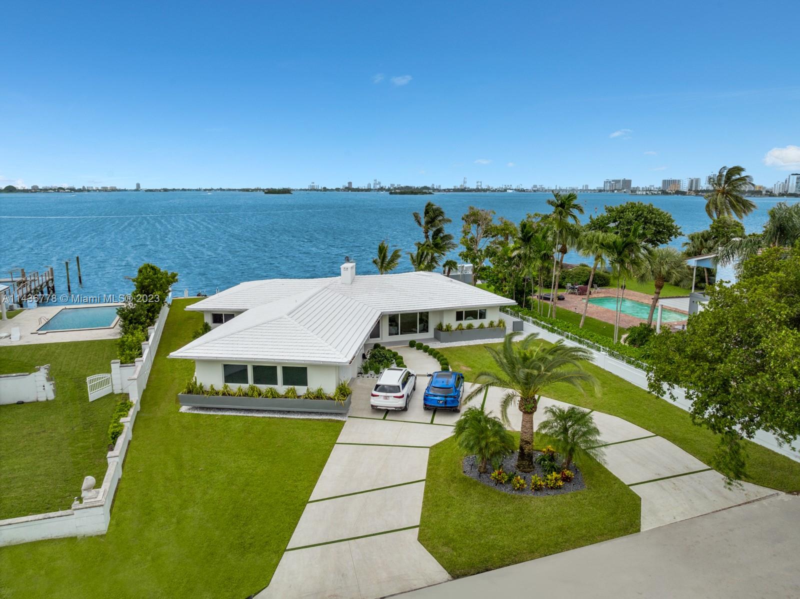 EARLETON SHORES - Residential