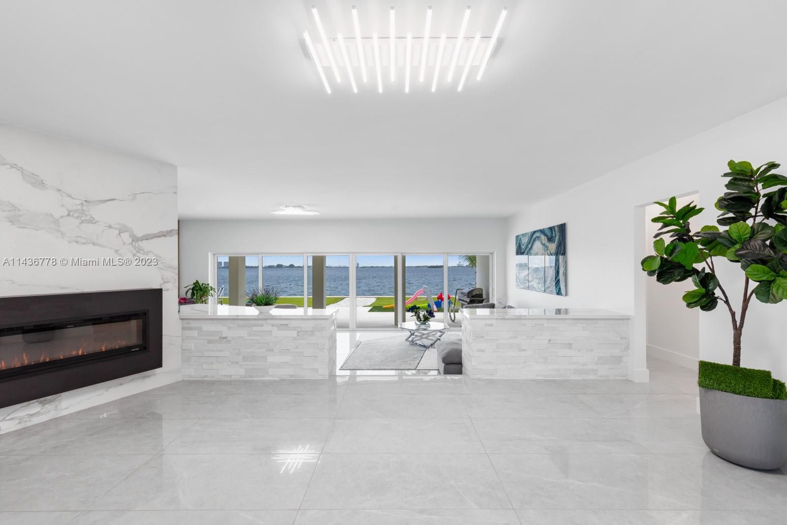 EARLETON SHORES - Residential