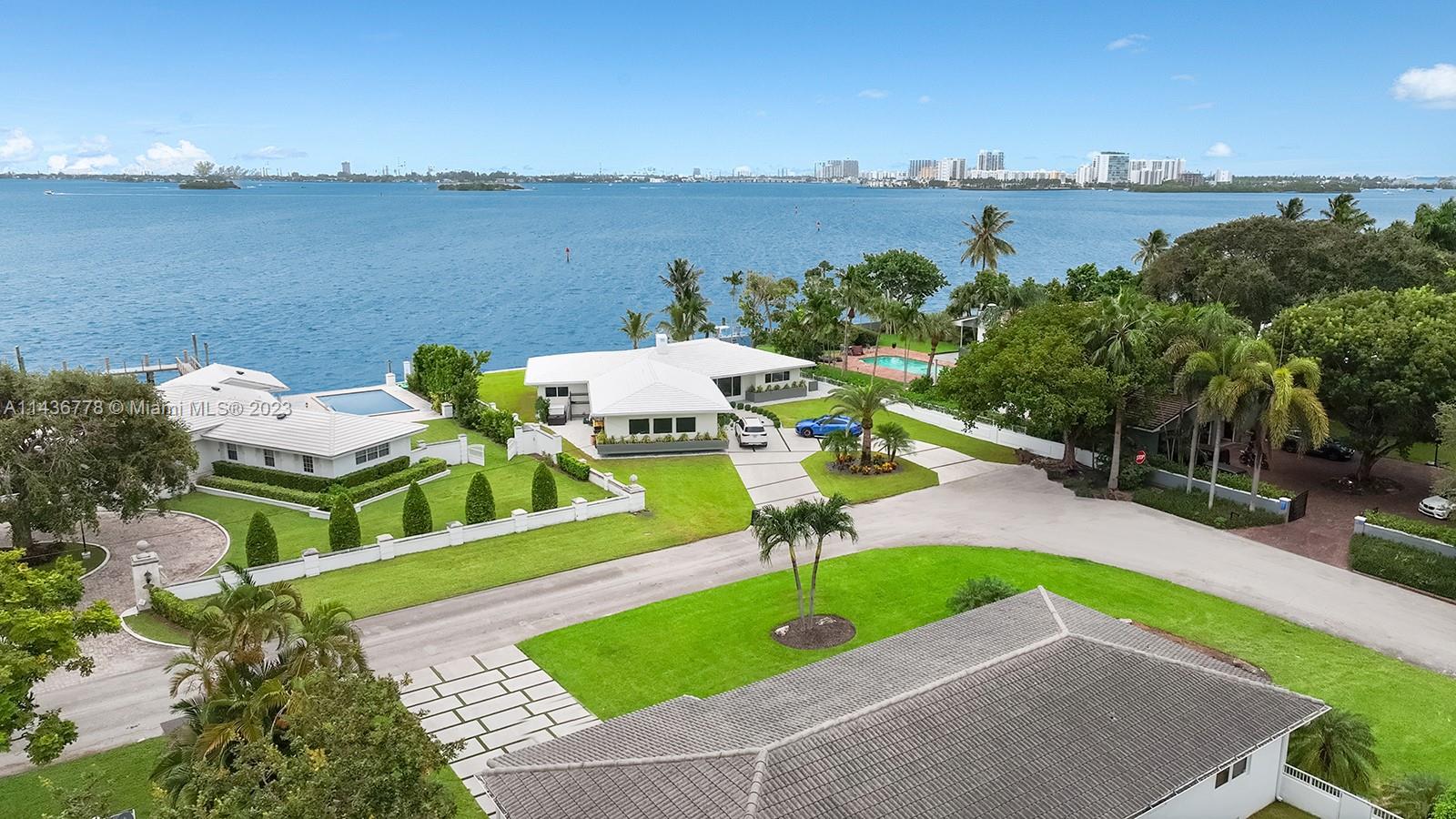 EARLETON SHORES - Residential