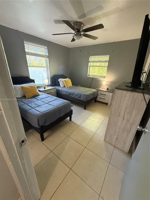 Photo of 3120 Avenue Q, Fort Pierce, FL 34947 (MLS # A11999872)
