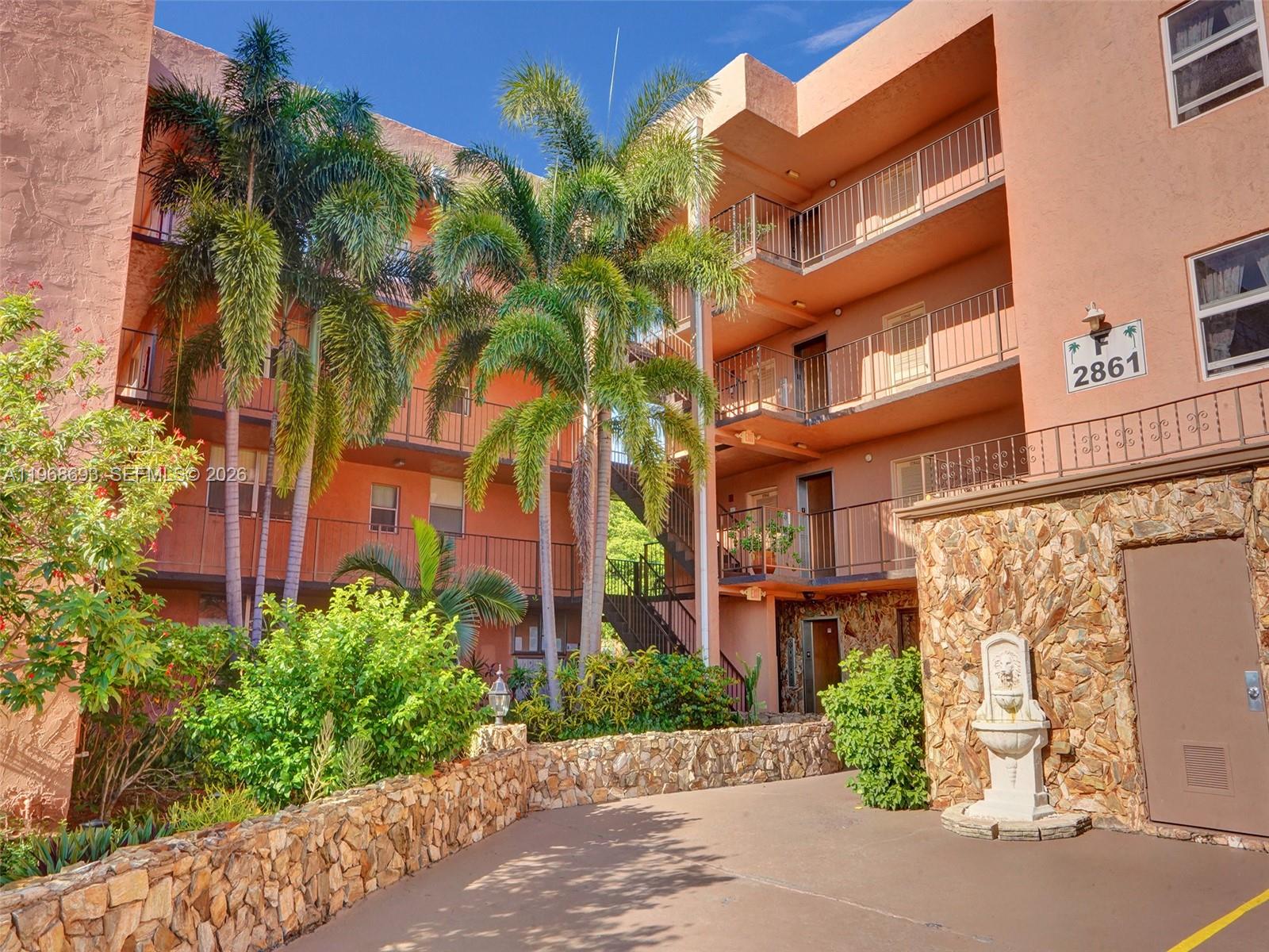 SOMERSET NO SIX CONDO - Residential