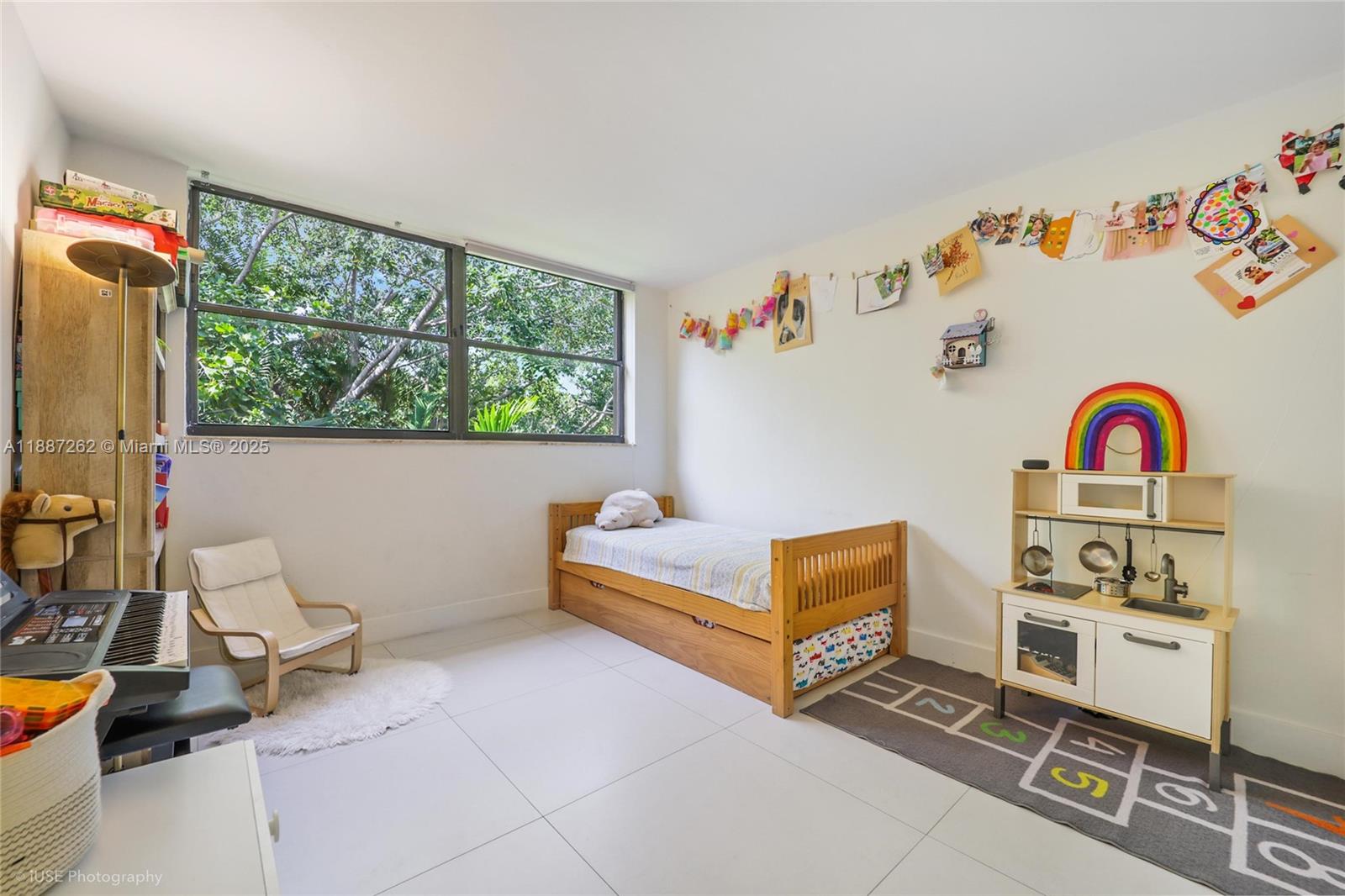 OCEAN VILLAGE CONDO - Residential Lease