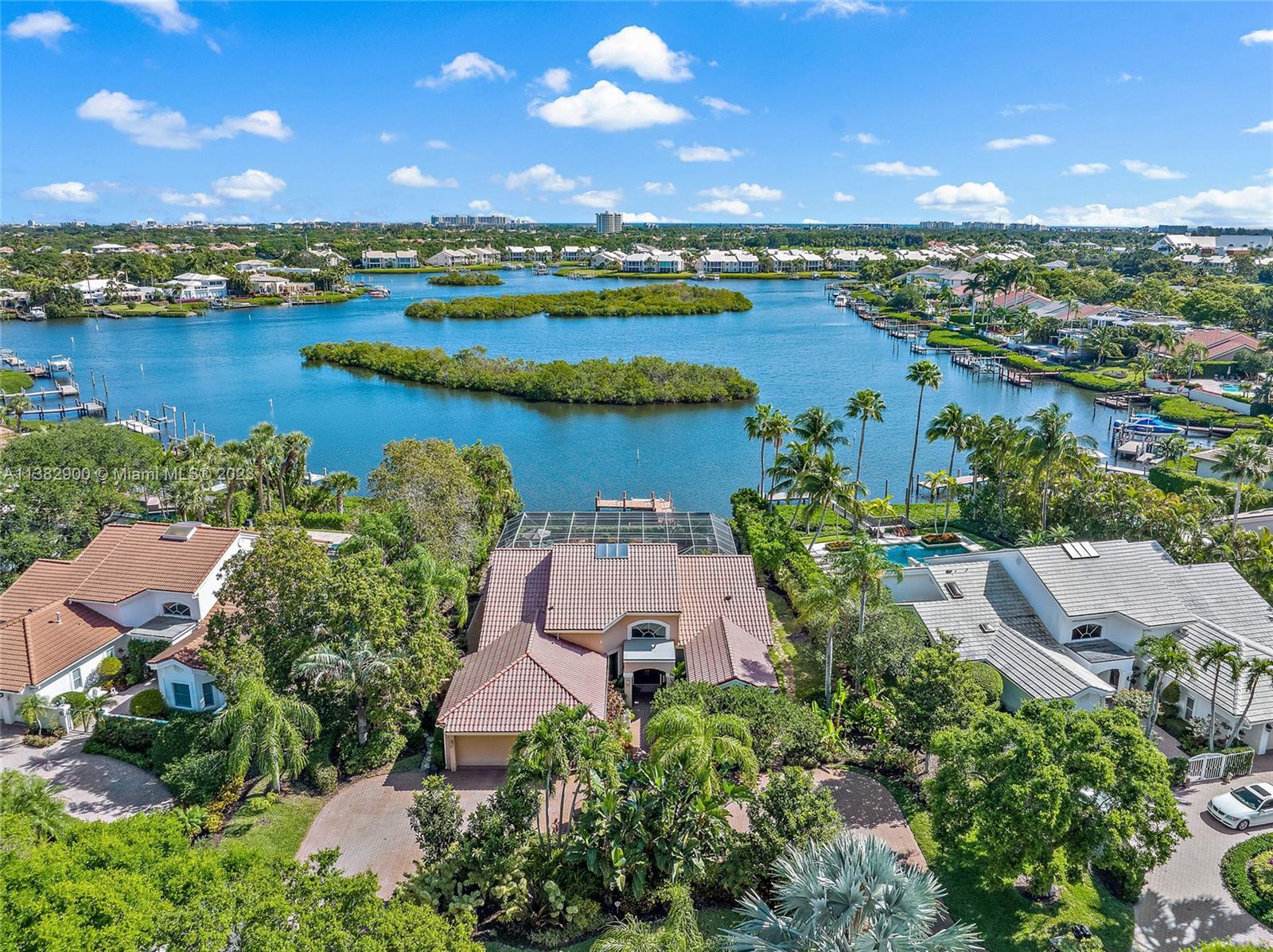Admirals Cove - Residential