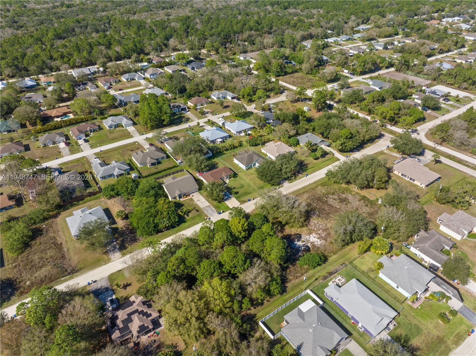 VERO LAKE ESTATES UNIT O - Land