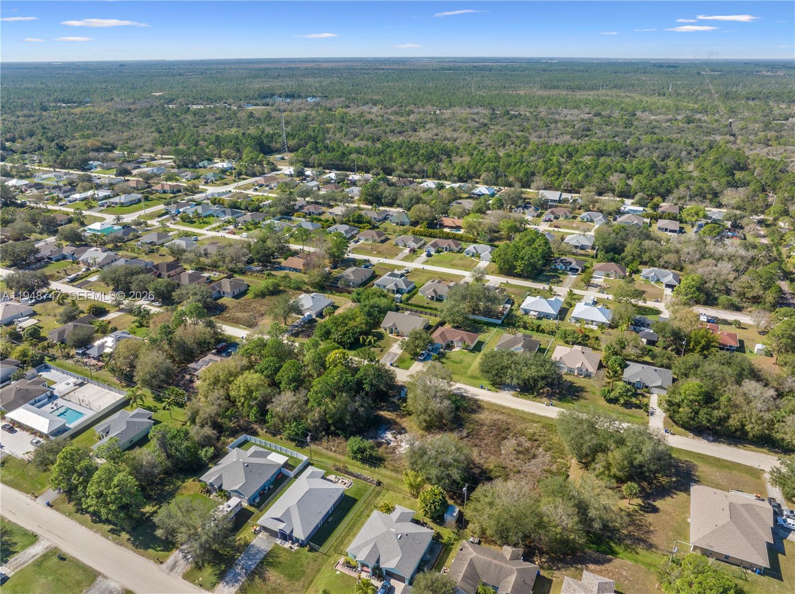 VERO LAKE ESTATES UNIT O - Land