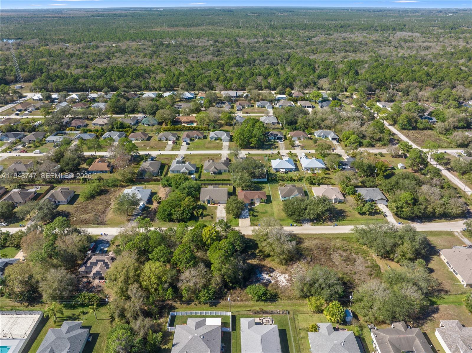 VERO LAKE ESTATES UNIT O - Land