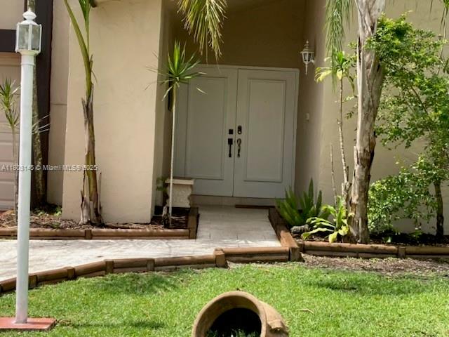 12800 Sw 104th Ter, Miami, Broward County, Florida - 4 Bedrooms  
3 Bathrooms - 