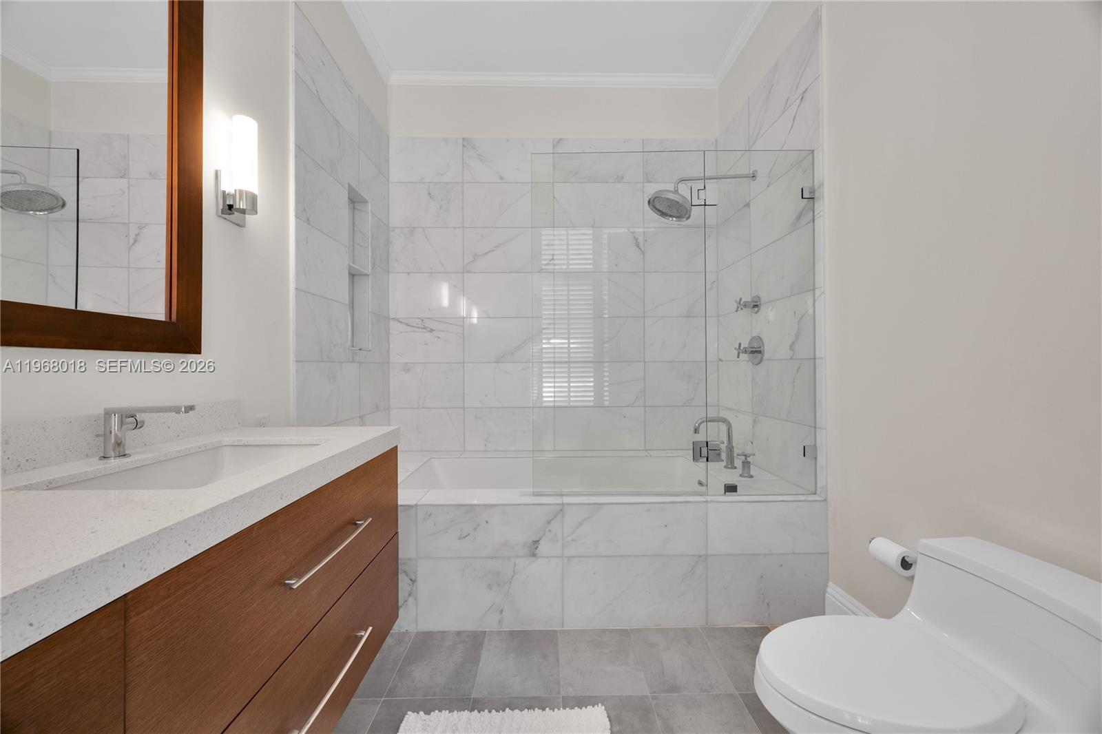 ALMERIA REPLAT - Residential