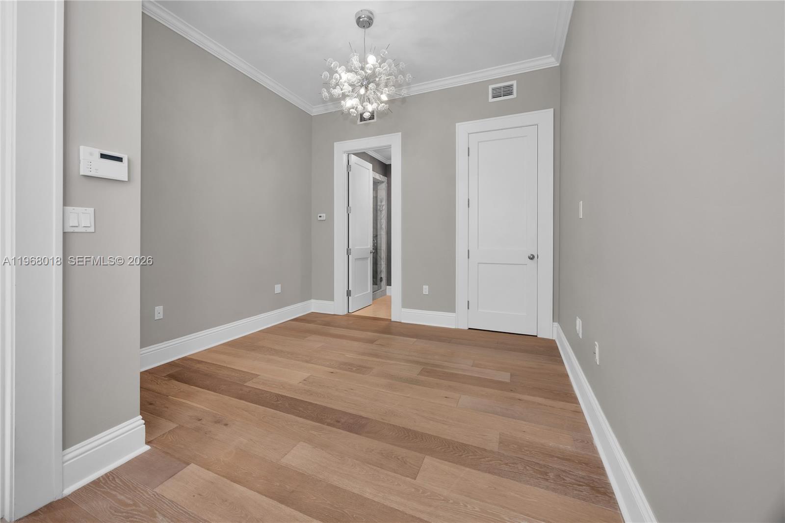 ALMERIA REPLAT - Residential