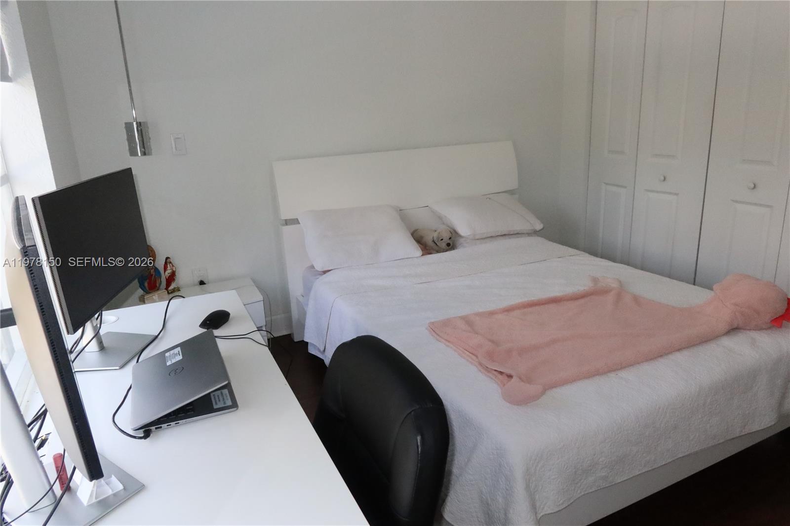 10923 NW 70th St 10923