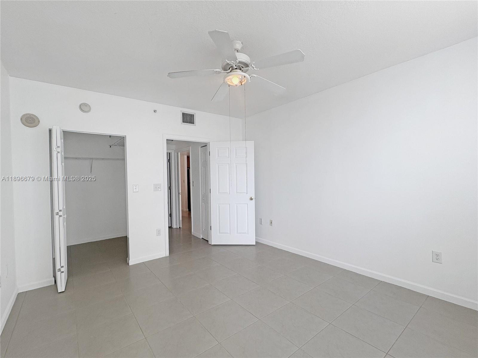 CITE CONDO - Residential Lease