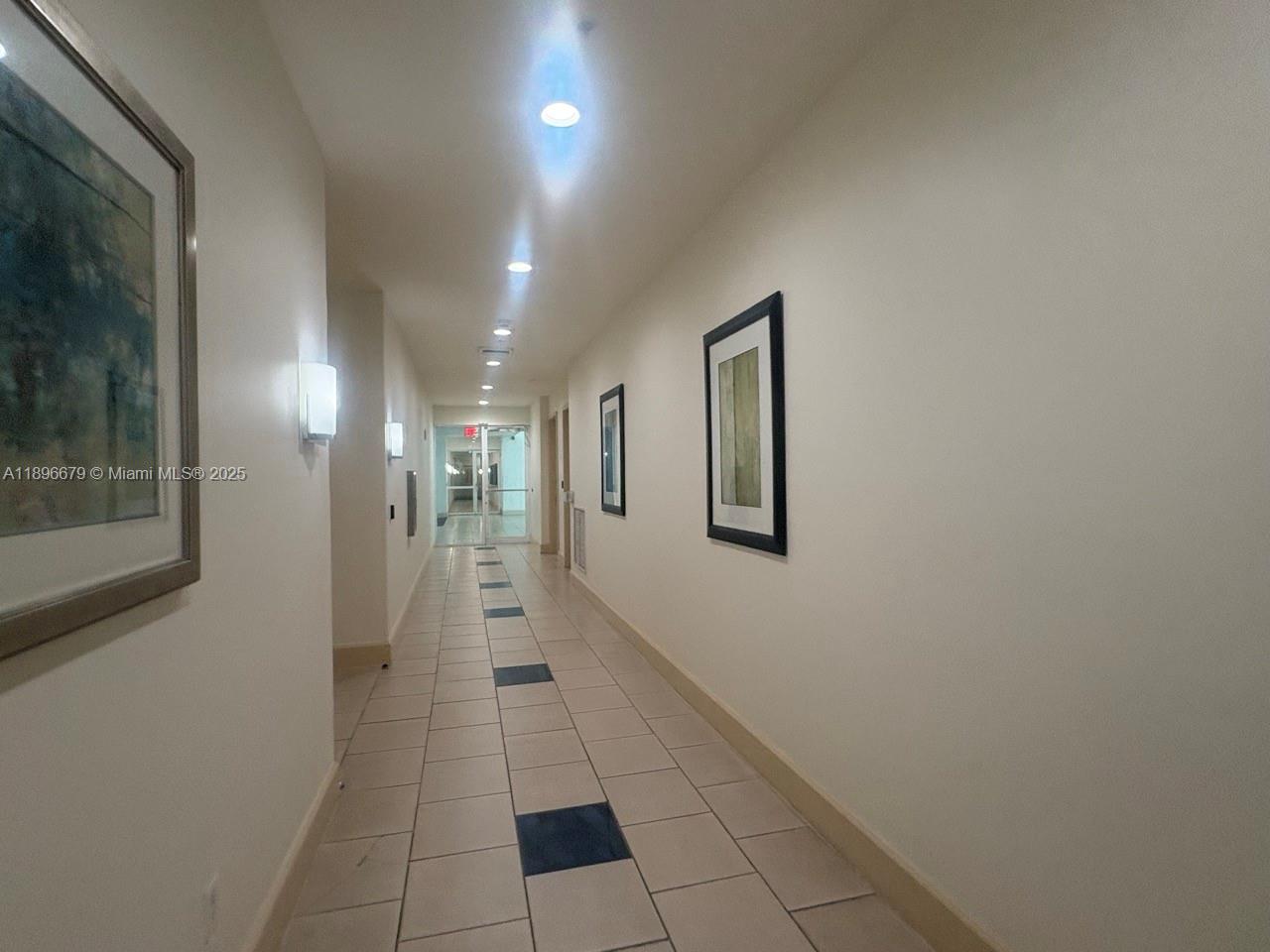 CITE CONDO - Residential Lease