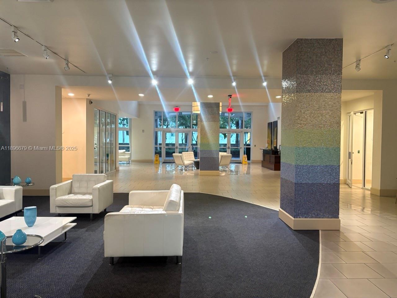 CITE CONDO - Residential Lease