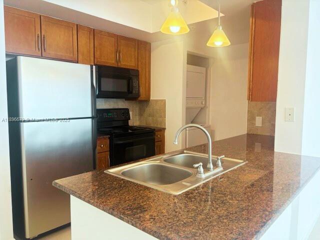 CITE CONDO - Residential Lease