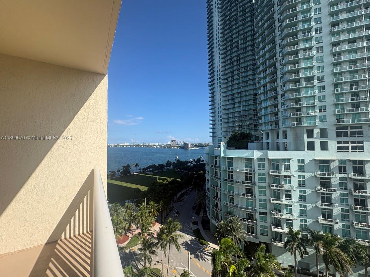 CITE CONDO - Residential Lease