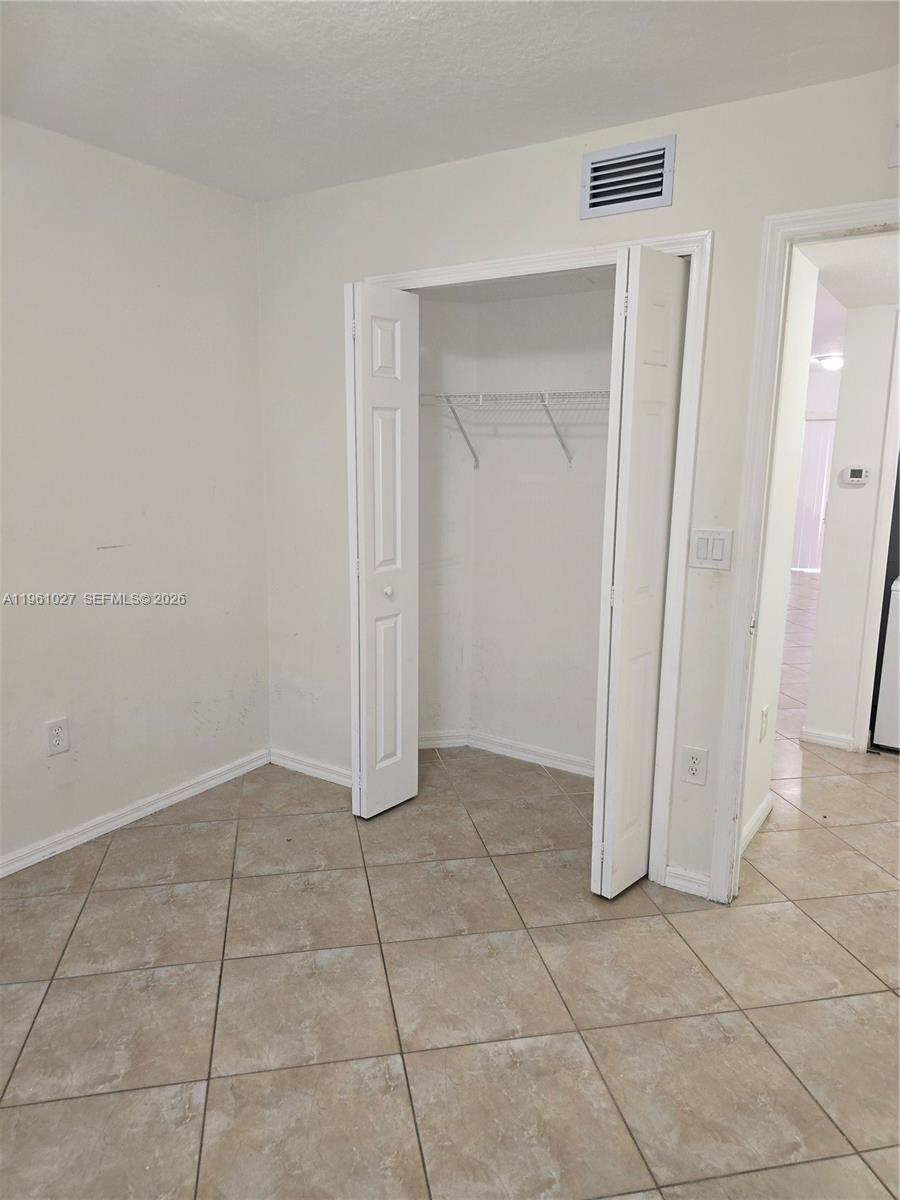 VENETIA GARDENS SOUTH CON - Residential