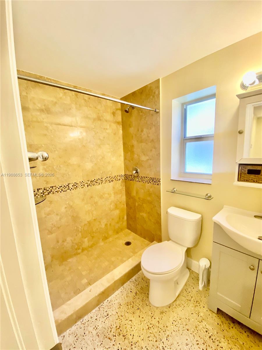 CITY OF MIAMI SOUTH - Residential Lease