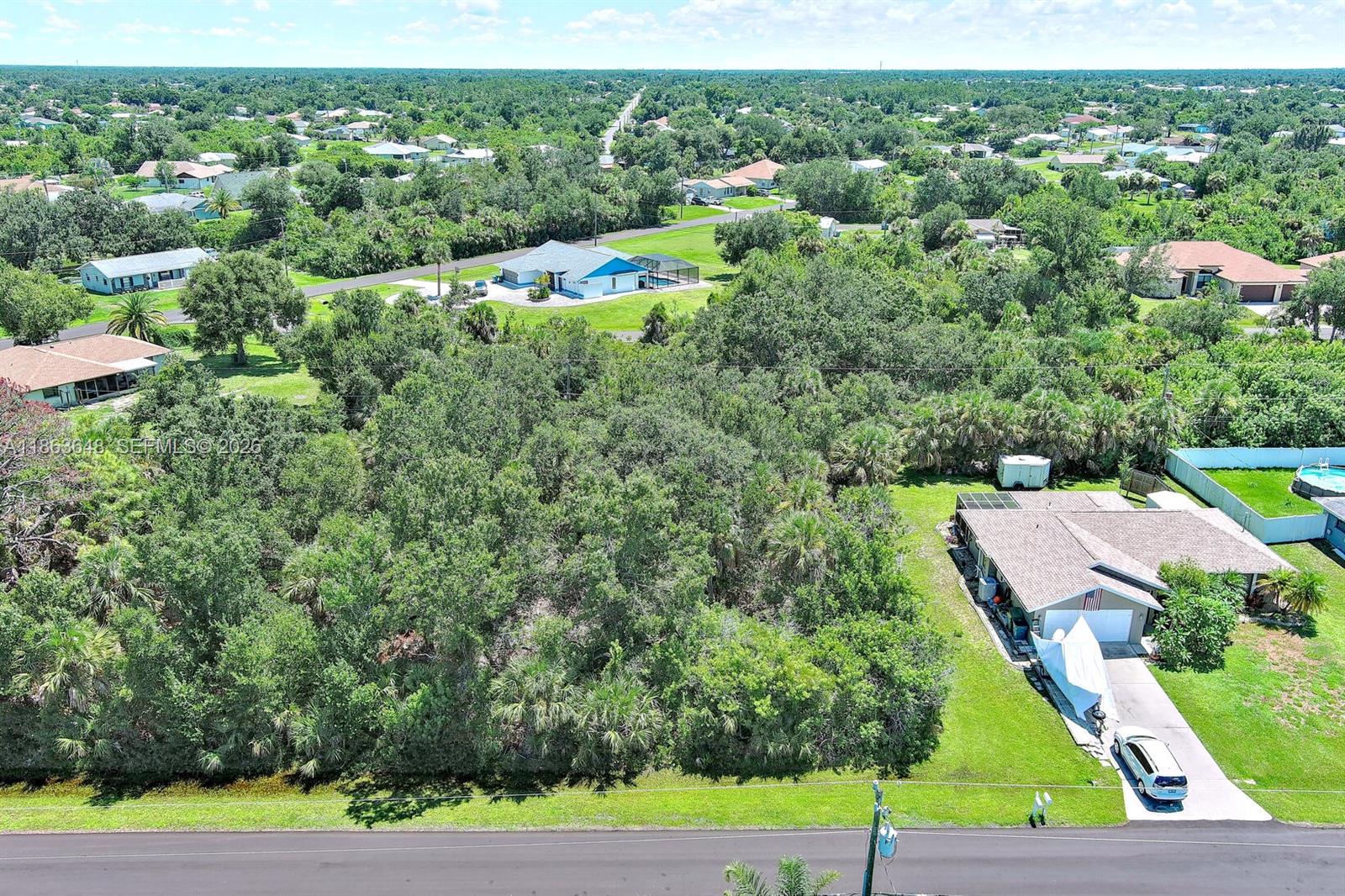 PORT CHARLOTTE - Land