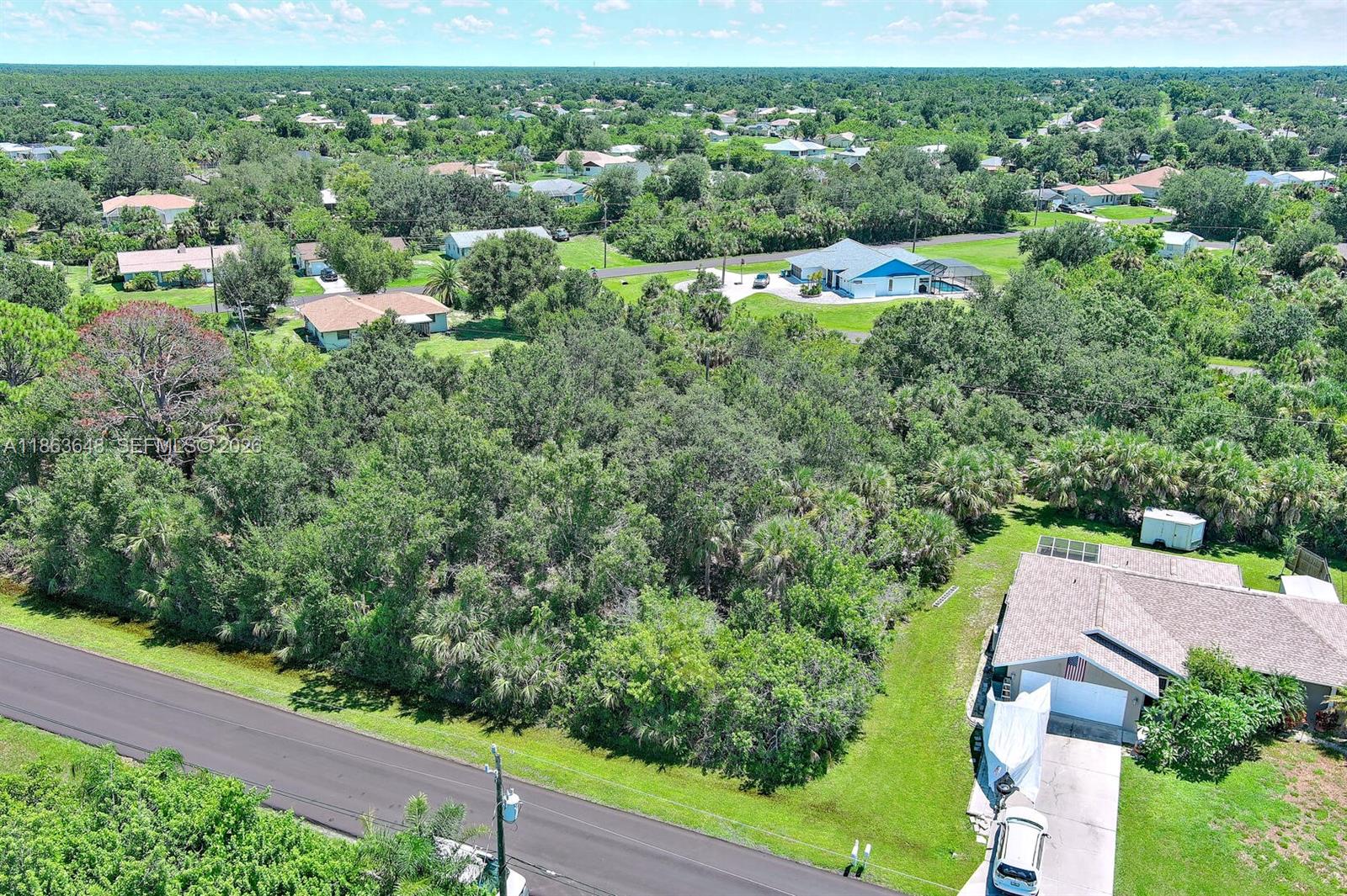 PORT CHARLOTTE - Land