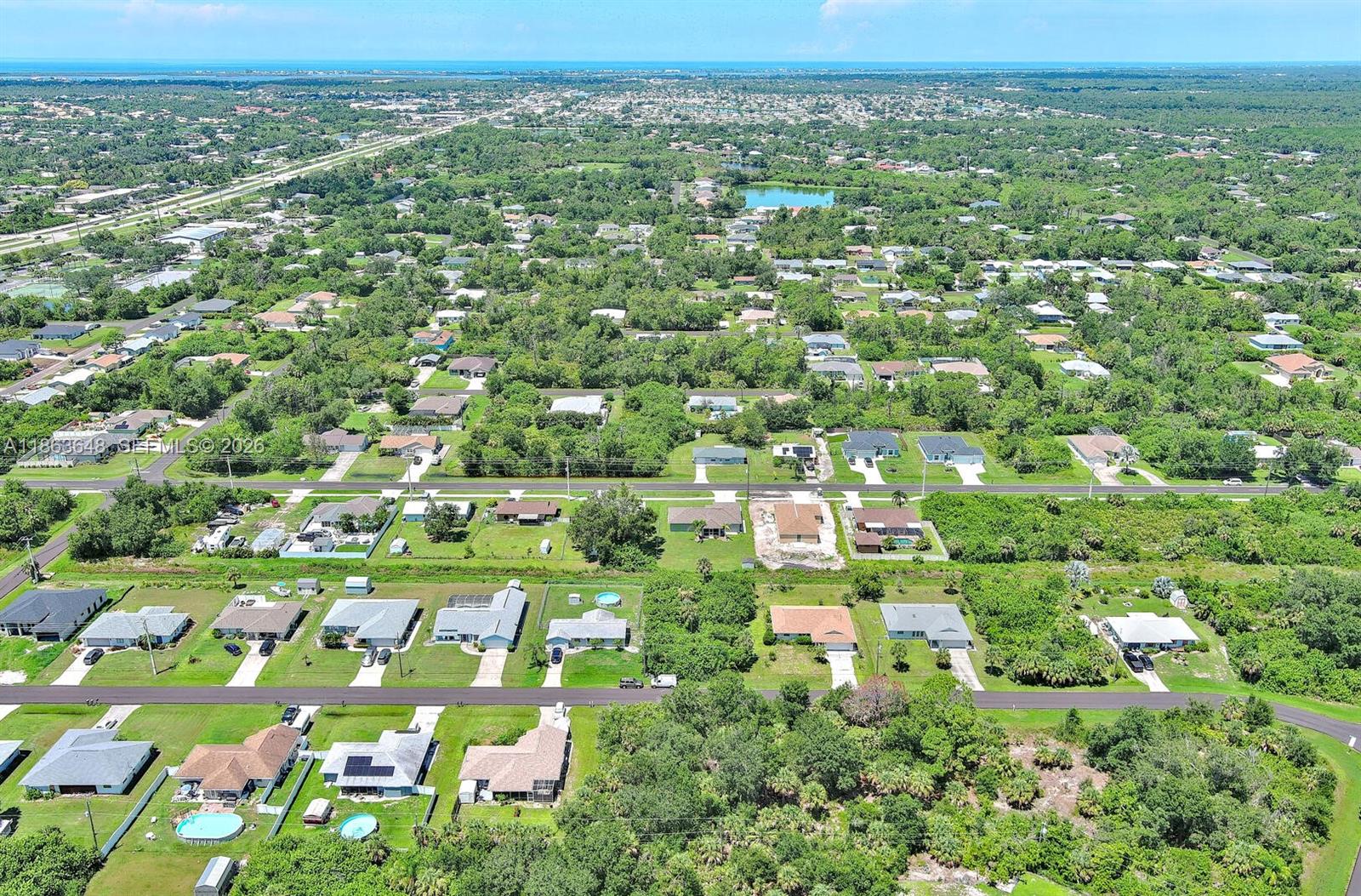 PORT CHARLOTTE - Land