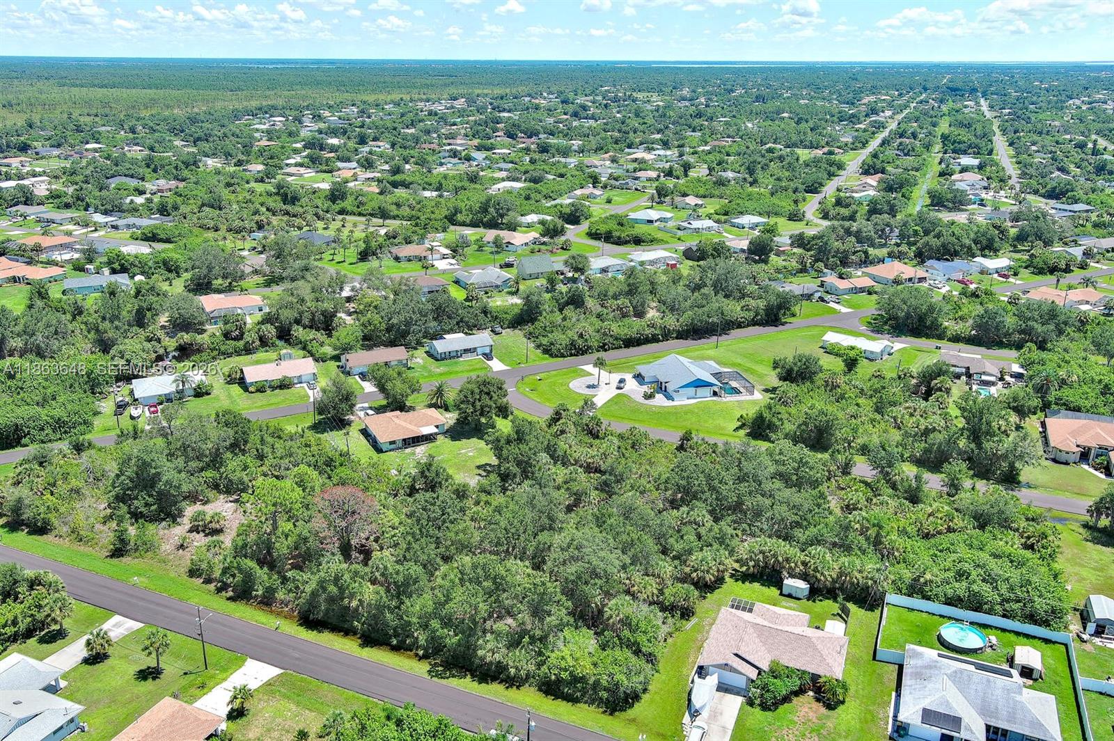 PORT CHARLOTTE - Land