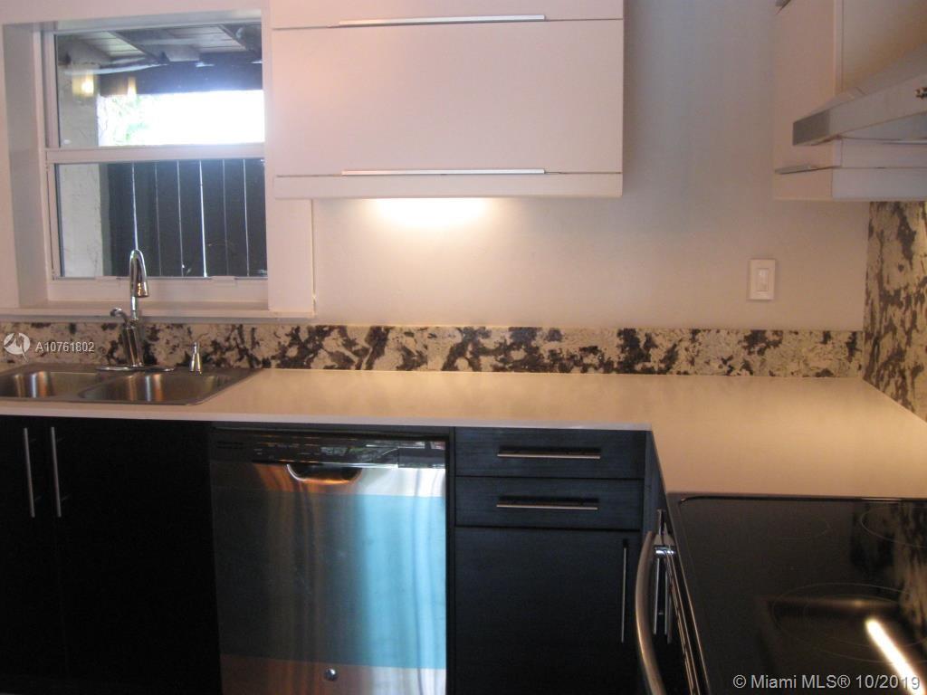 TAMIAMI GROVES NO 2 - Residential Lease