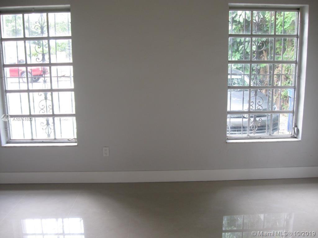 TAMIAMI GROVES NO 2 - Residential Lease