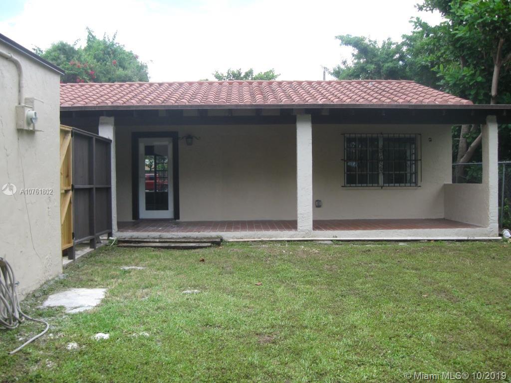 TAMIAMI GROVES NO 2 - Residential Lease