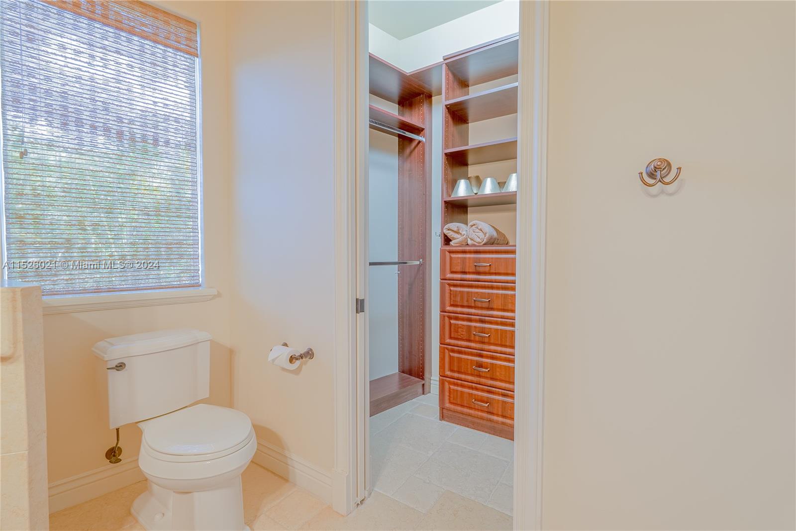 HERON BAY SEVEN & EIGHT - Residential