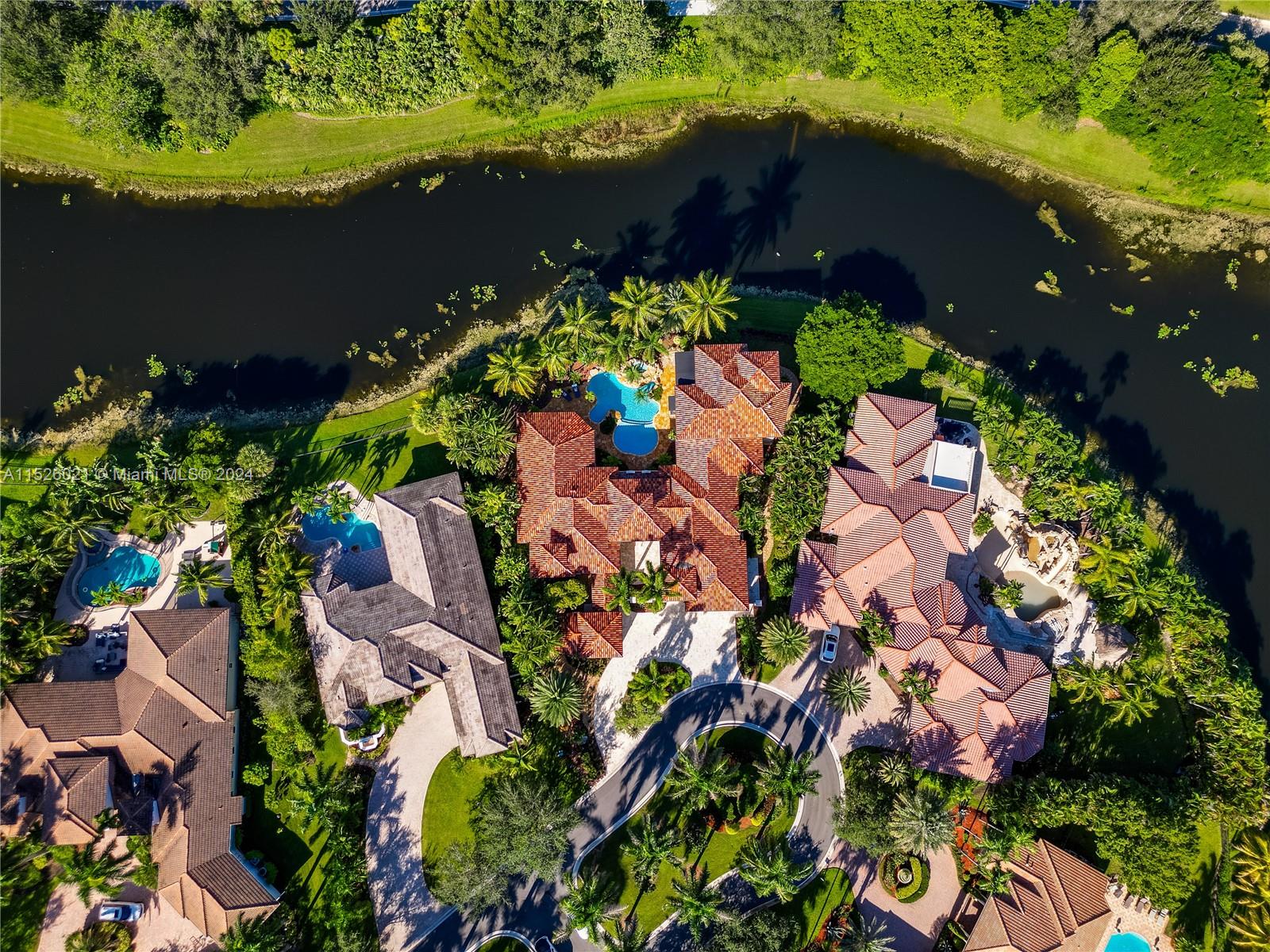 HERON BAY SEVEN & EIGHT - Residential