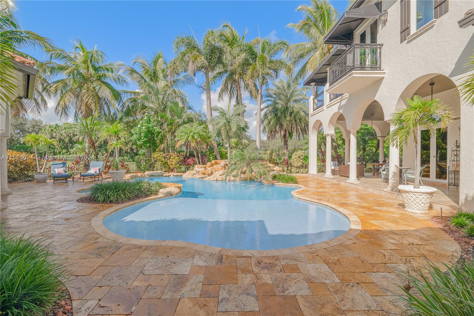 HERON BAY SEVEN & EIGHT - Residential