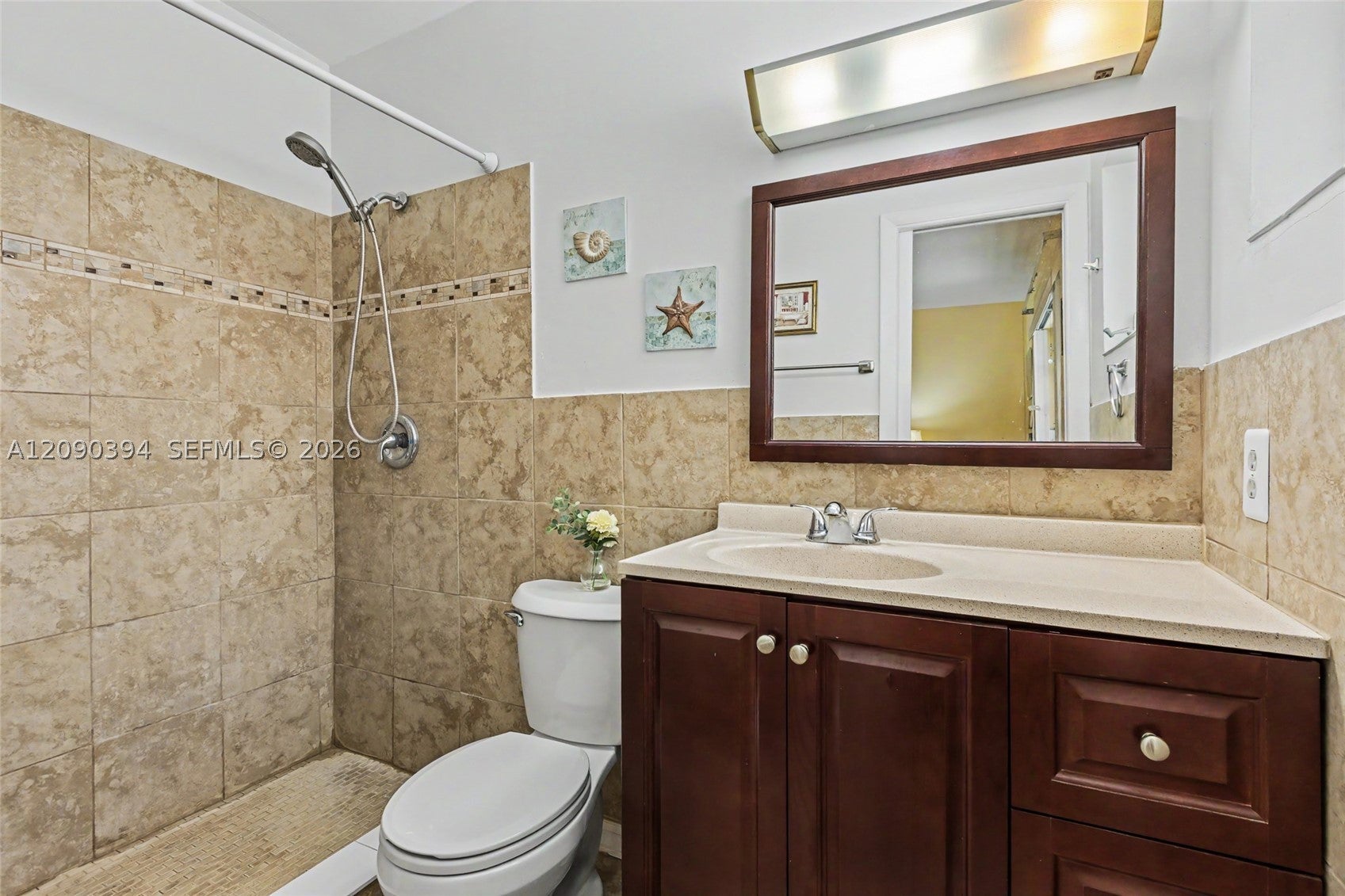 1401 N 12th Ct 3B