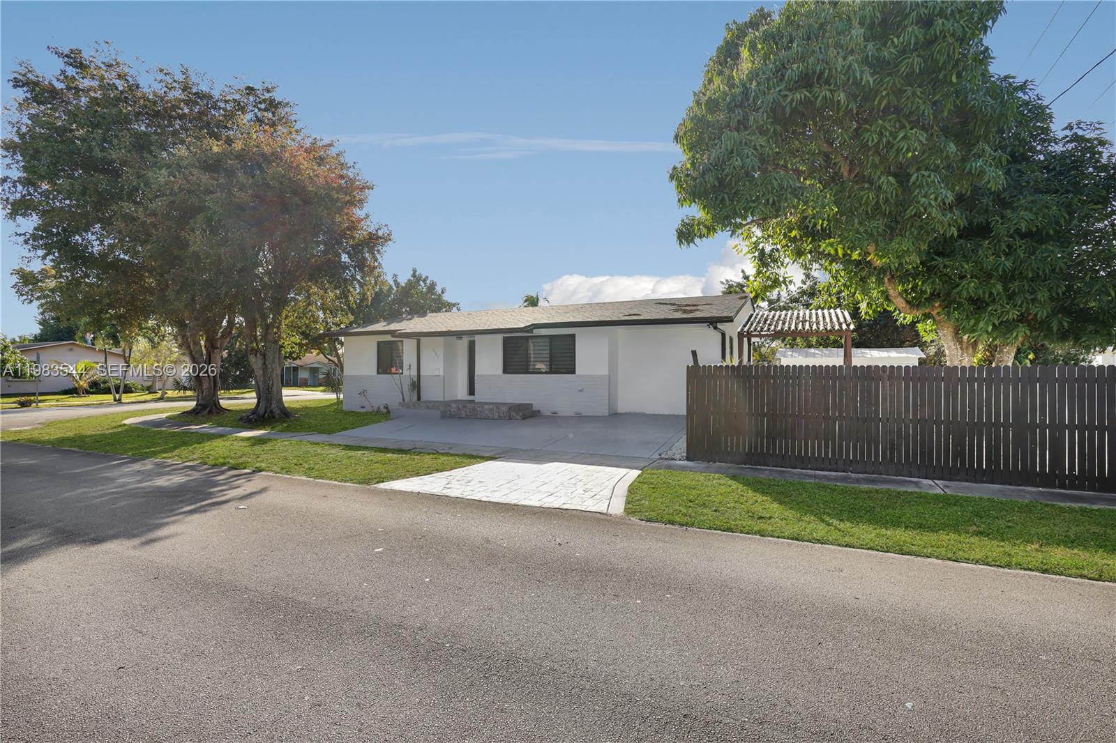 SCOTT ESTATES - Residential Lease