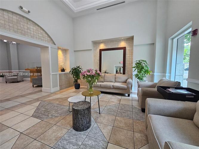 DOUGLAS GRAND CONDO - Residential Lease