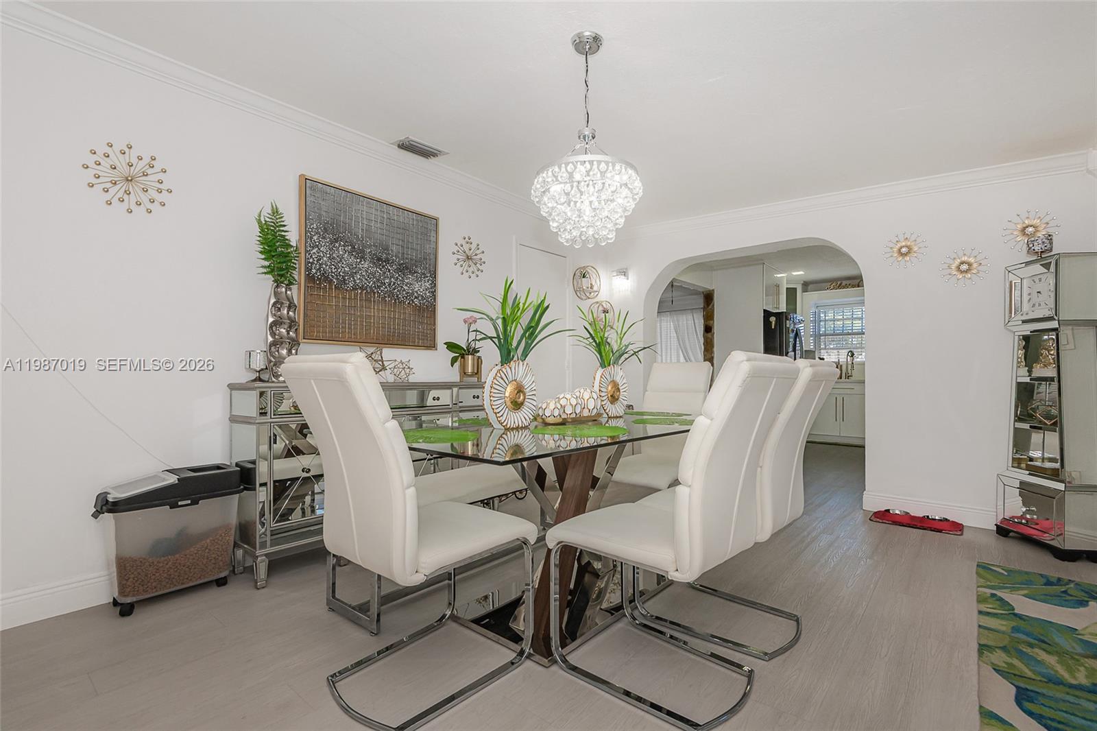 HERITAGE HOMES - Residential