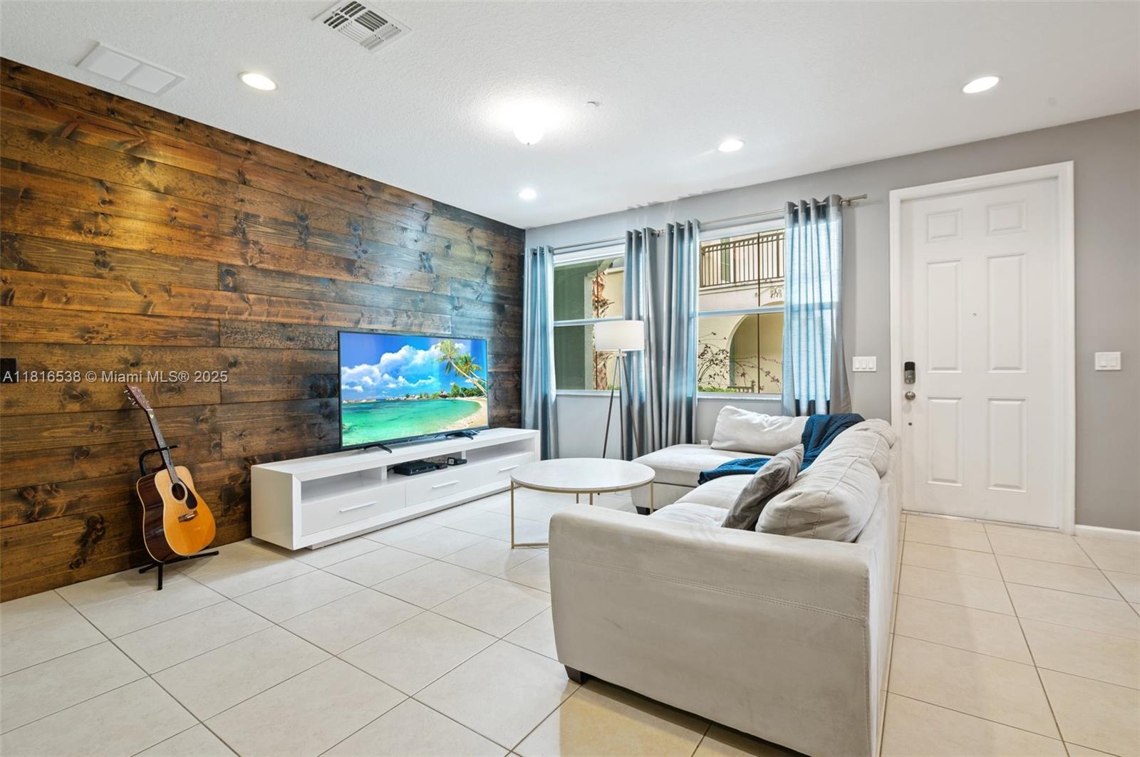 4164 Cascada Cir