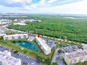 MEADOWBROOK LAKES VIEW CO - Residential Lease